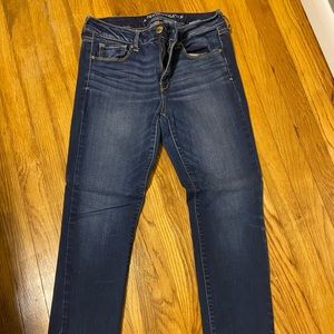 AE women’s jeans